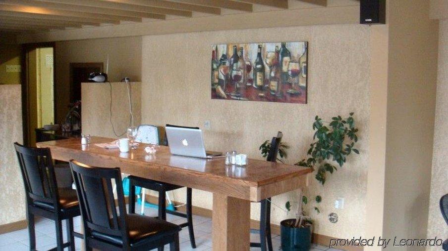 Stonehouse Motel And Restaurant Труро Номер фото